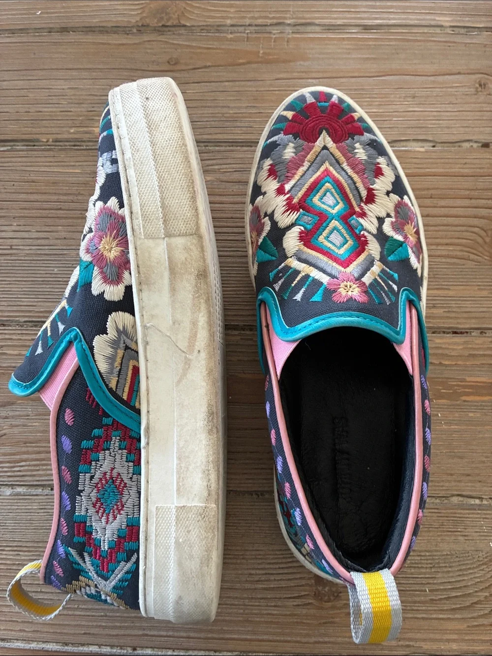 Johnny Was‎ Hutton Embroidered Slip On Sneakers